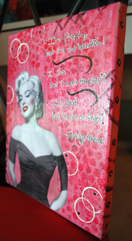 Red Heart Studio: MARILYN MONRO...